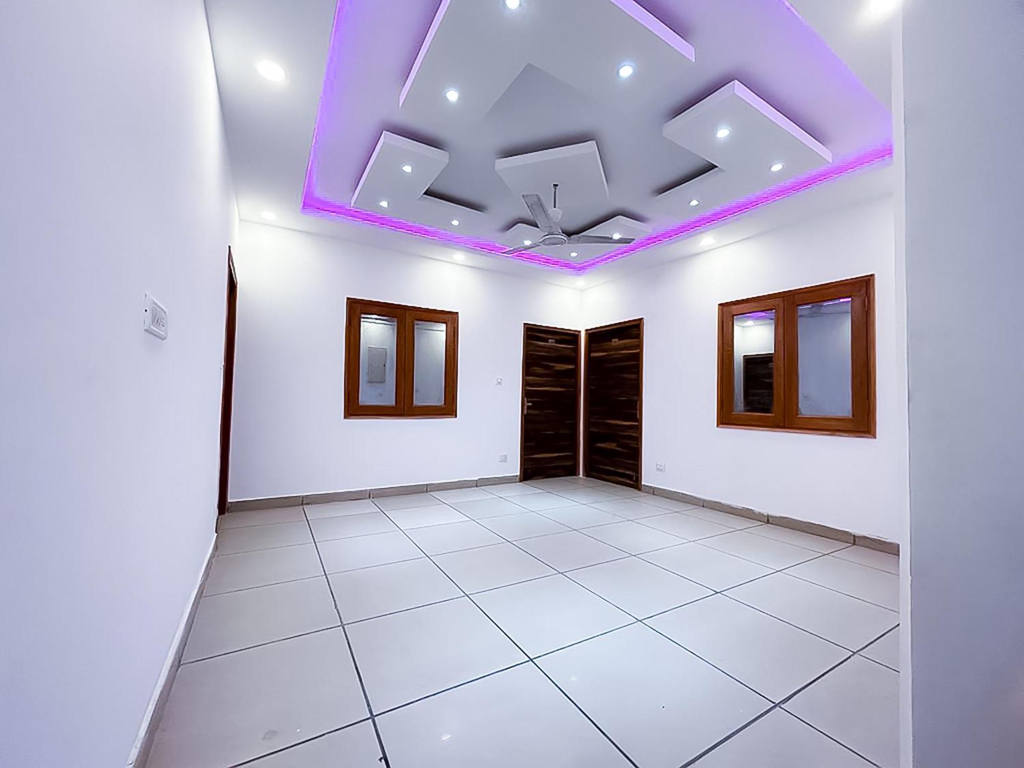 Hotel Js Garden - Near Jaypee Hospital Noida Buitenkant foto